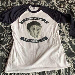 One tree hill tshirt
